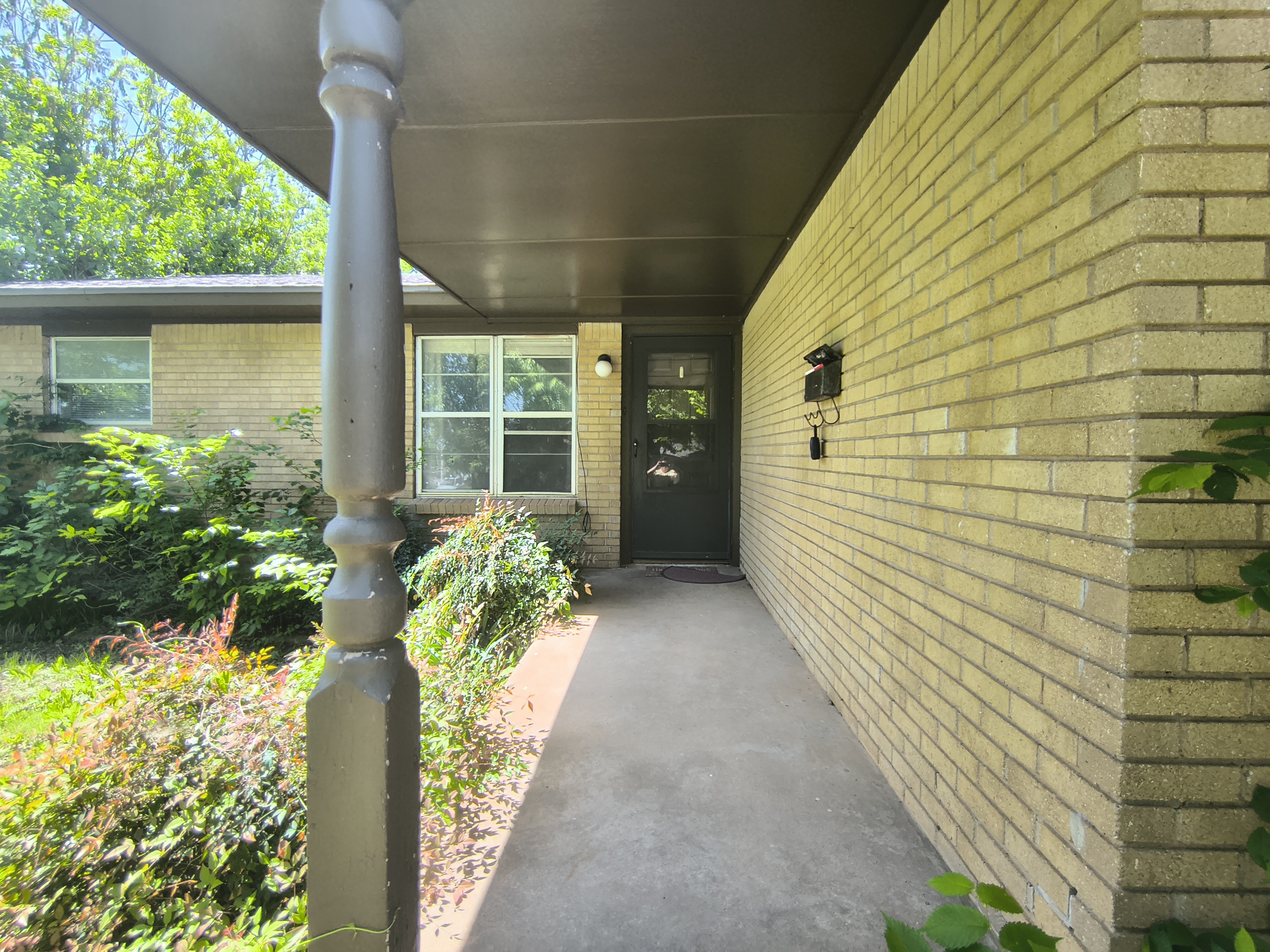 140 Ridgecrest Road